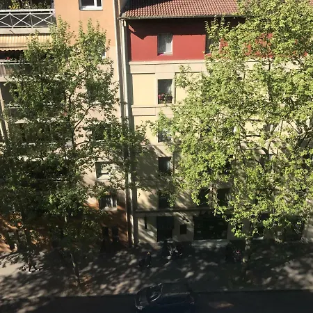 帕尔迪厄站一室公寓